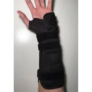 maximus wrist brace L3916 Brand New